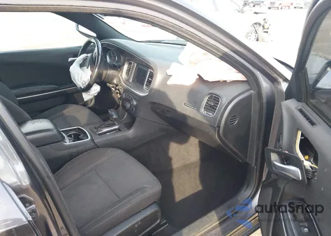 2019 Dodge Charger Sxt Rwd z USA, uszkodzony, nr VIN 2C3CDXBG9KH717388